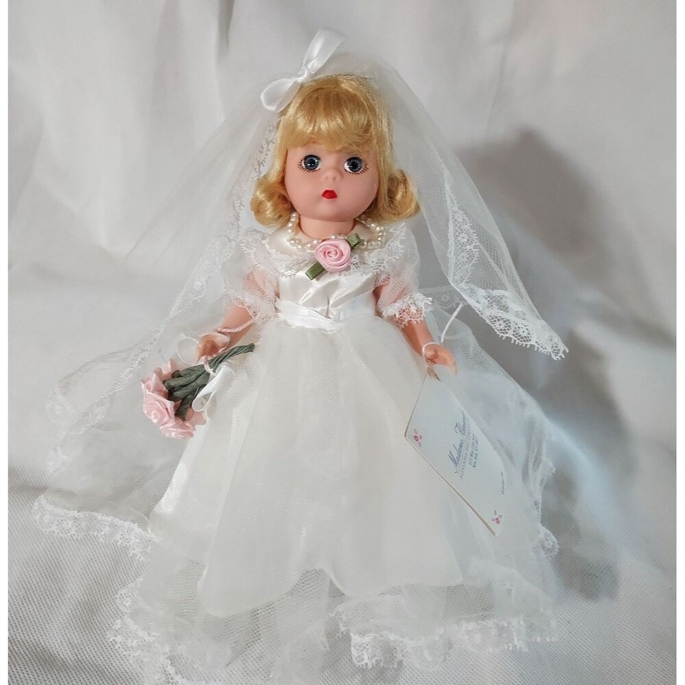 Limited Edition Madame Alexander Love is in the Air 80310 8" Doll Wrist Tag VTG